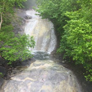 Kamuiwakkayu Falls